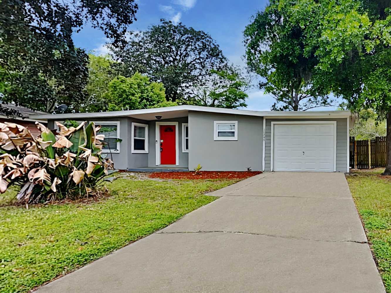 10345 Driftwood Rd, Jacksonville photo 1