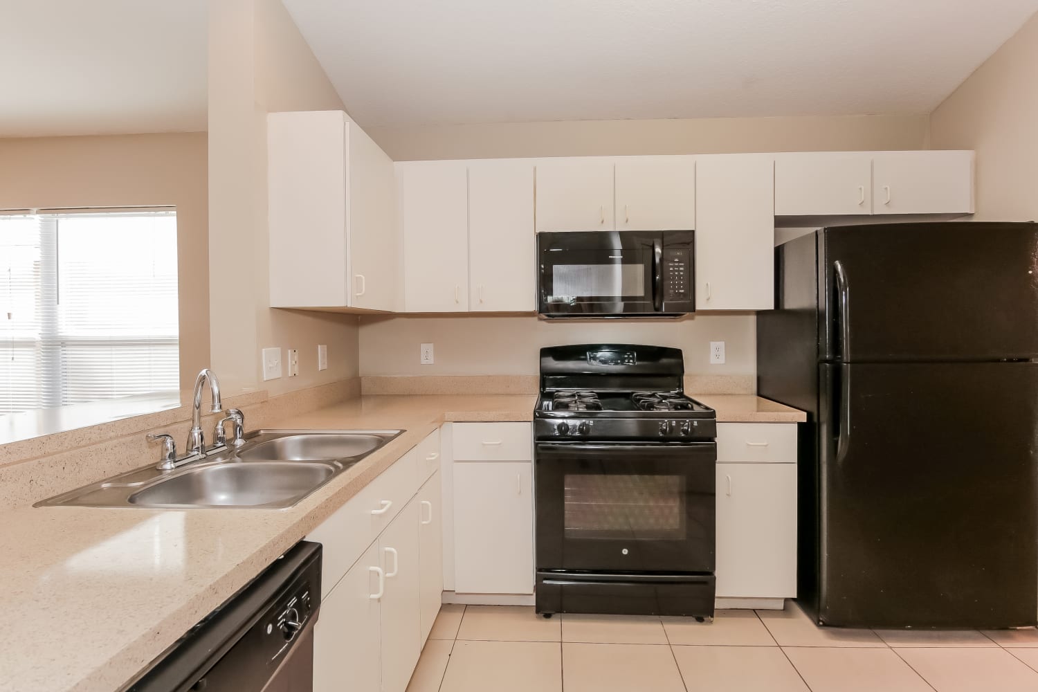 10353 Lakeside Vista Dr, Riverview photo 7