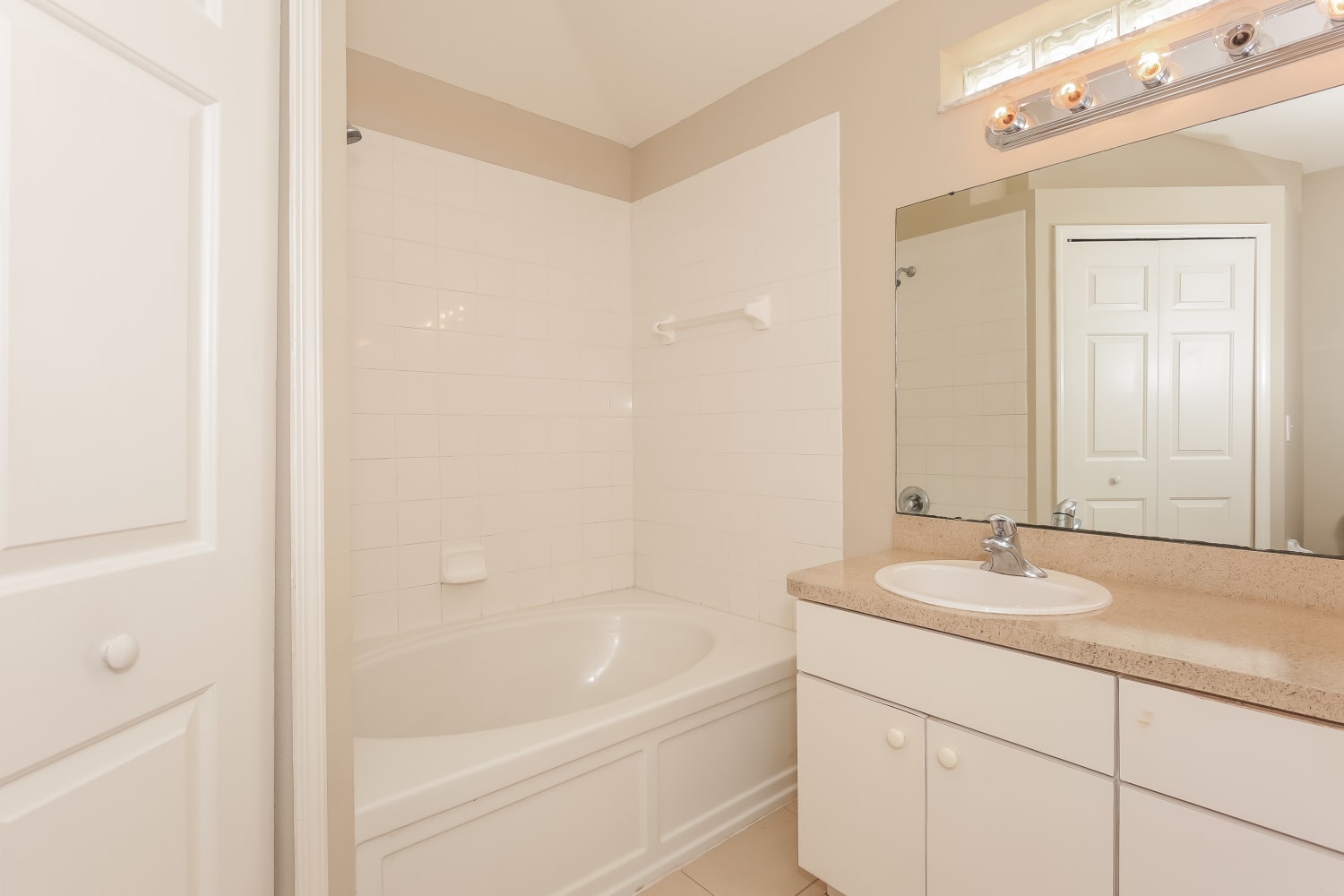 10353 Lakeside Vista Dr, Riverview photo 14