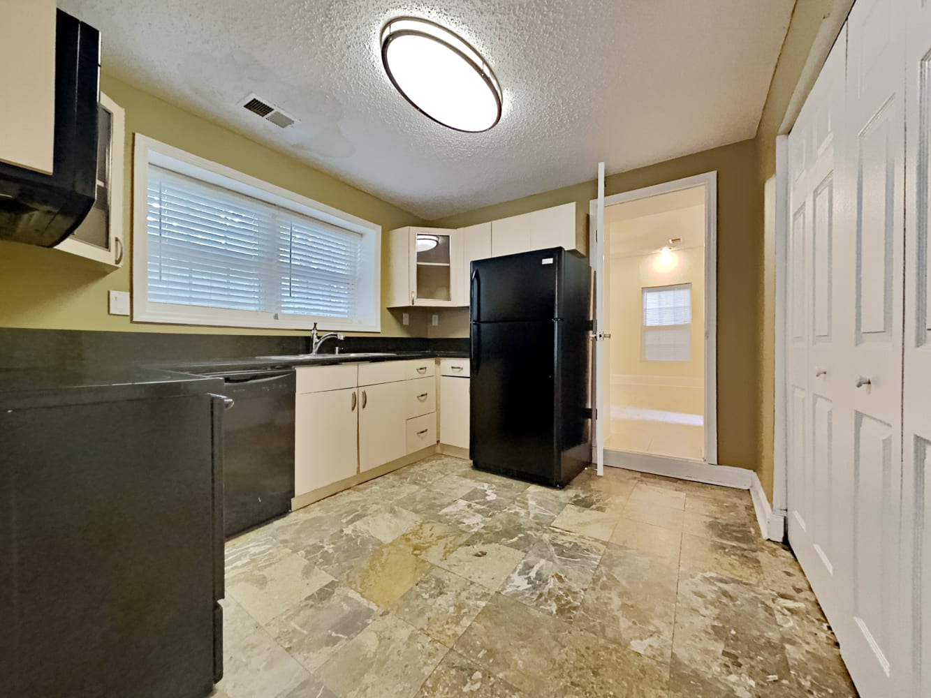 1037 Emerson Ave SE, Atlanta photo 6