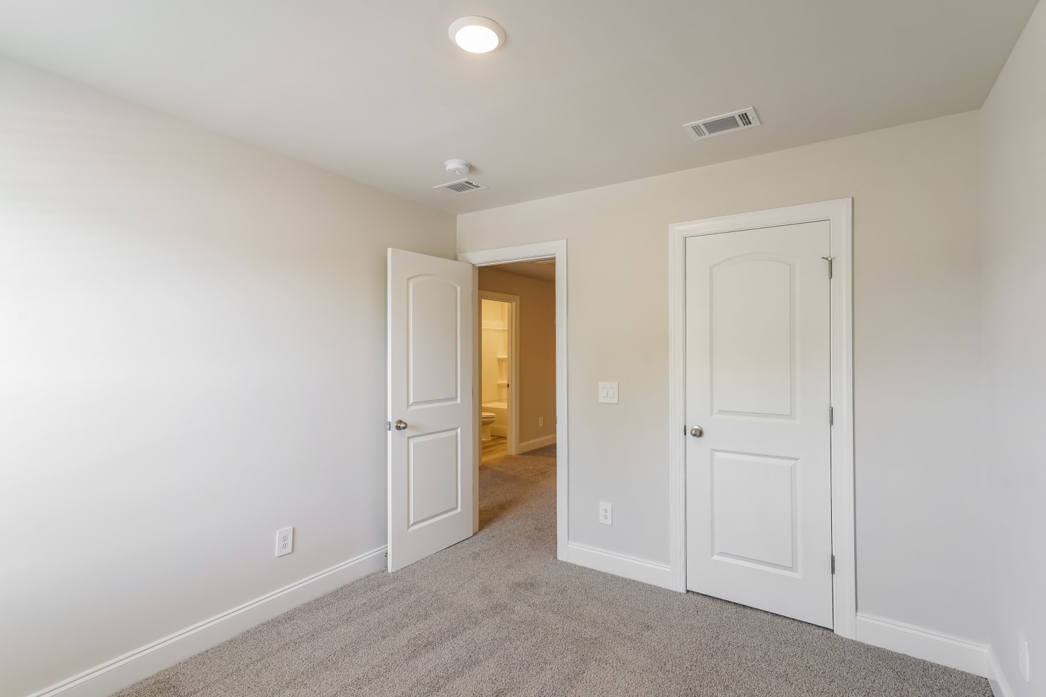 104 Maybrook Drive, Lebanon photo 18