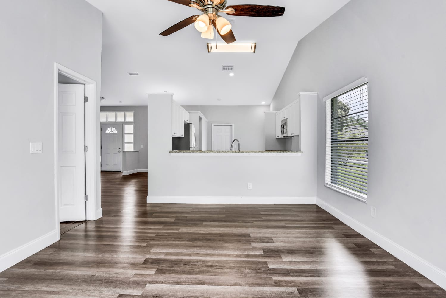1042 Covington St, Oviedo photo 10