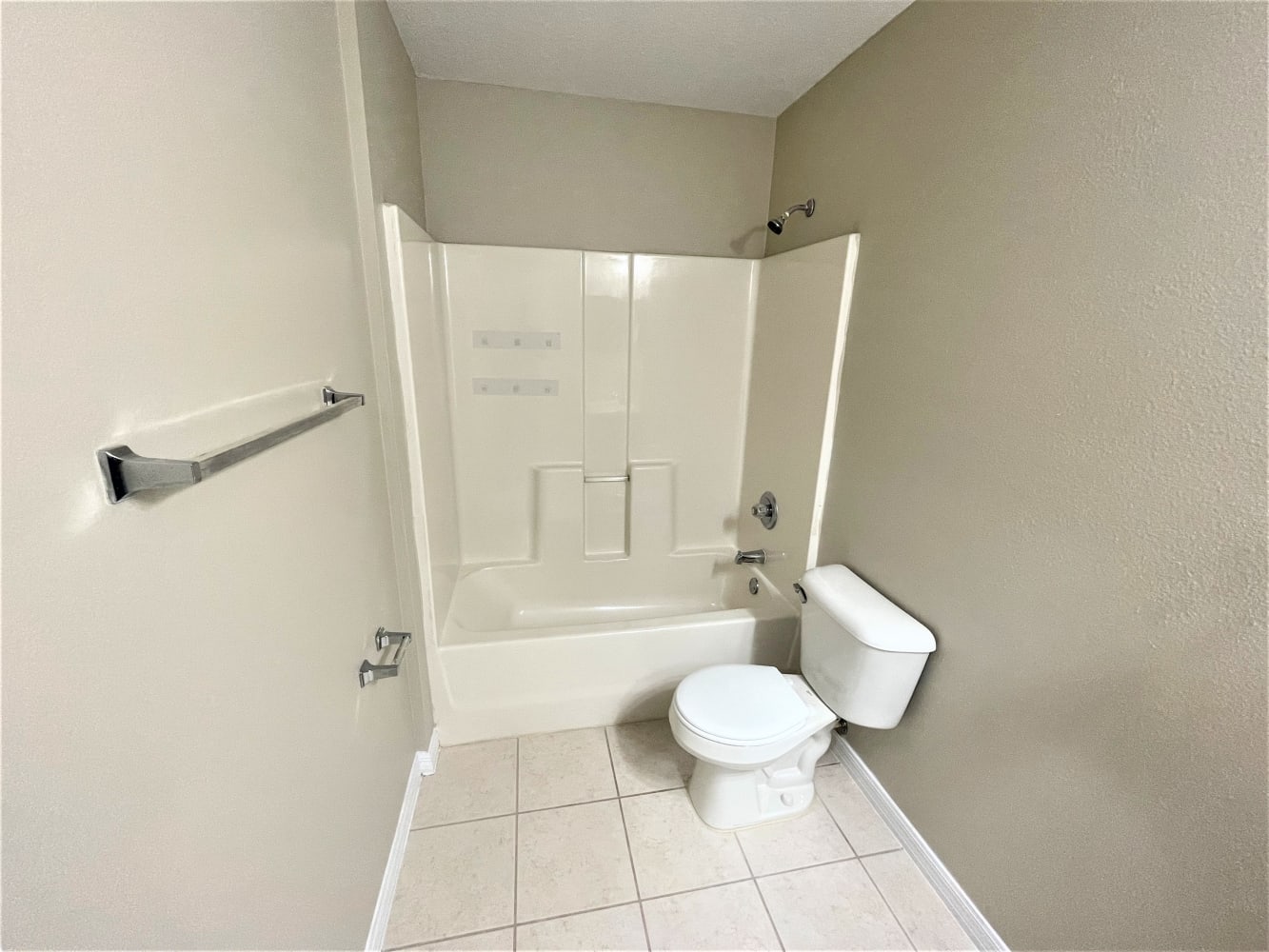 10420 Frog Pond Dr, Riverview photo 11