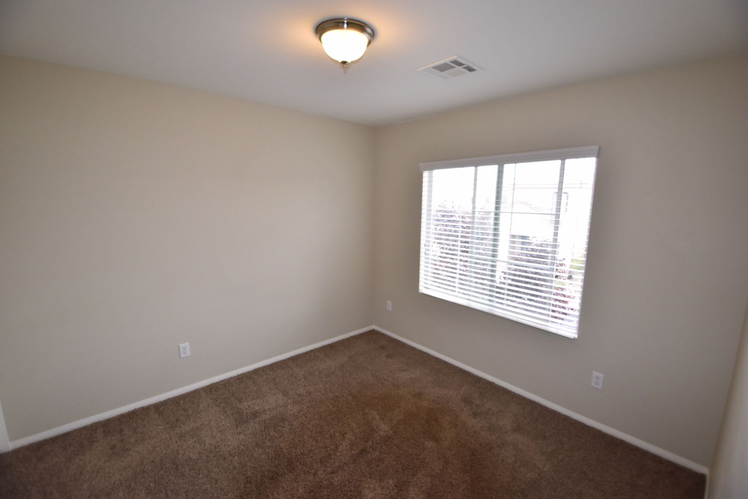 10437 Amber Night St, Las Vegas photo 12
