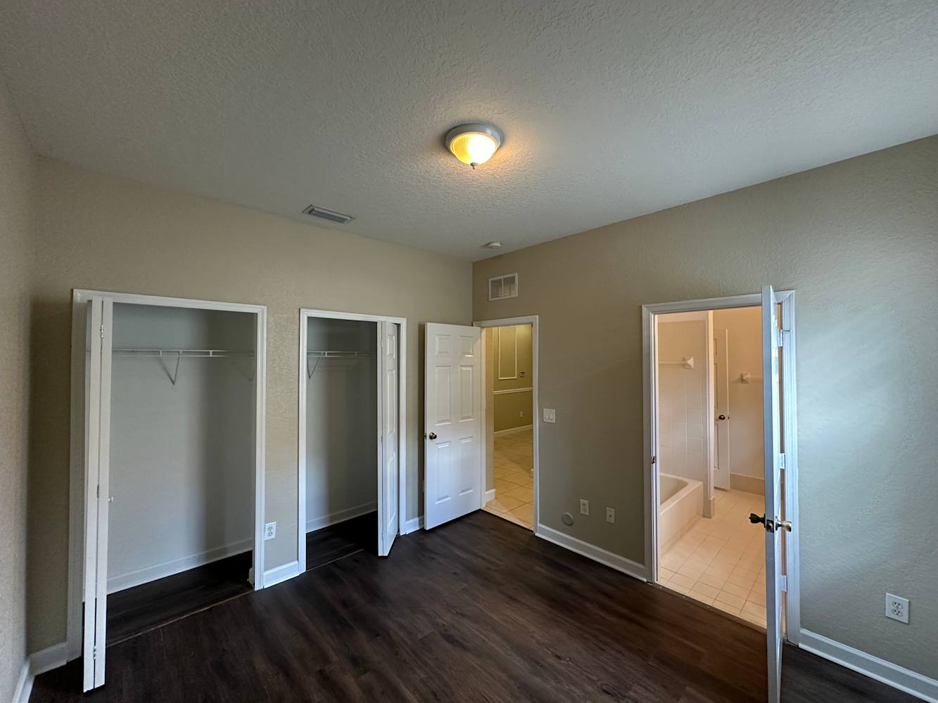 10469 Galleria St, Wellington photo 10