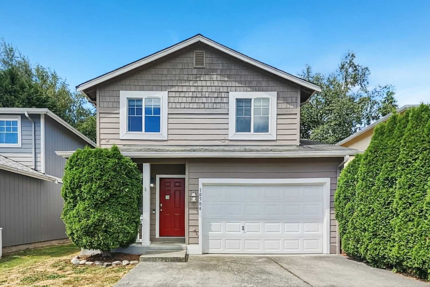 Front of 10504 56th Dr NE, Marysville, WA