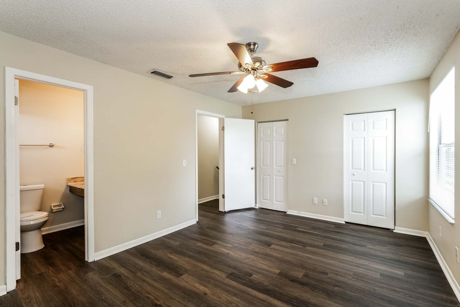 10507 Chadbourne Dr, Tampa photo 10