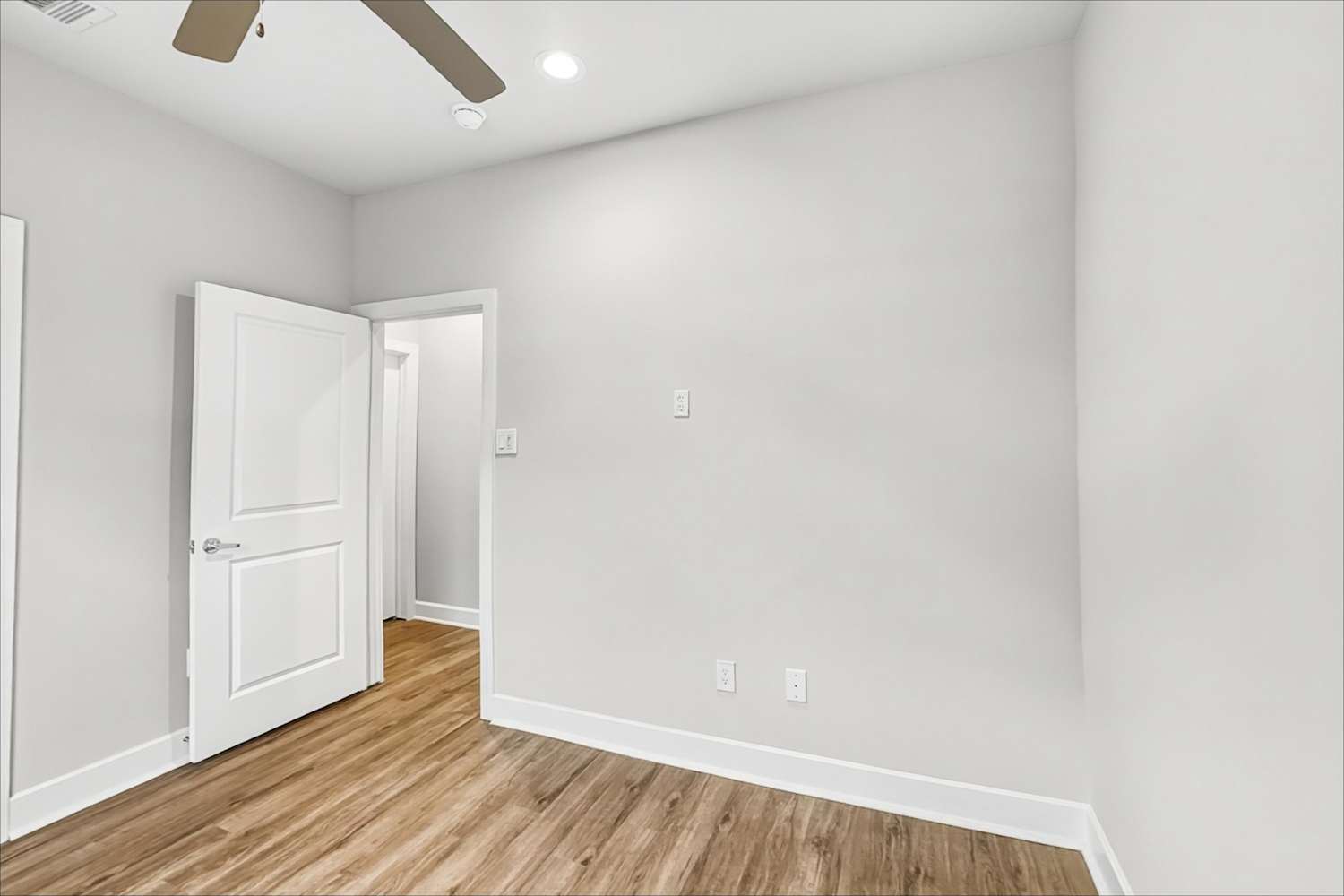 10507 Executive Lake Dr, Stafford photo 18