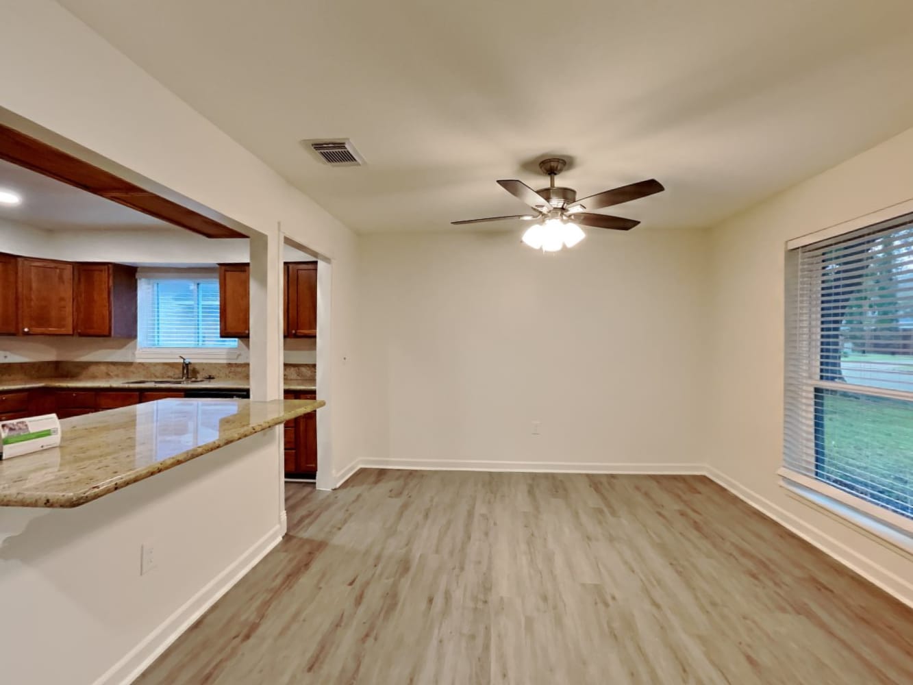 10527 Mills Walk Dr, Houston photo 7