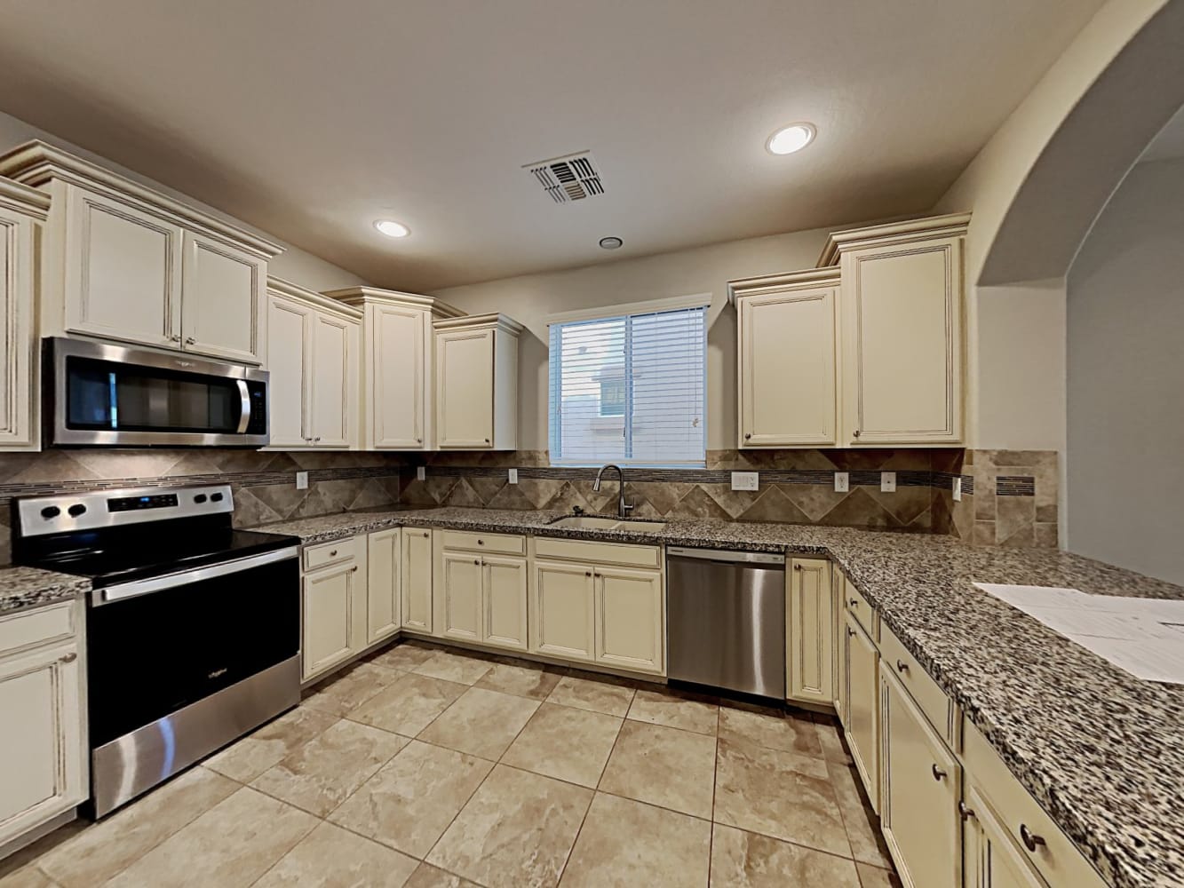 1054 S Agnes Ln, Gilbert photo 6