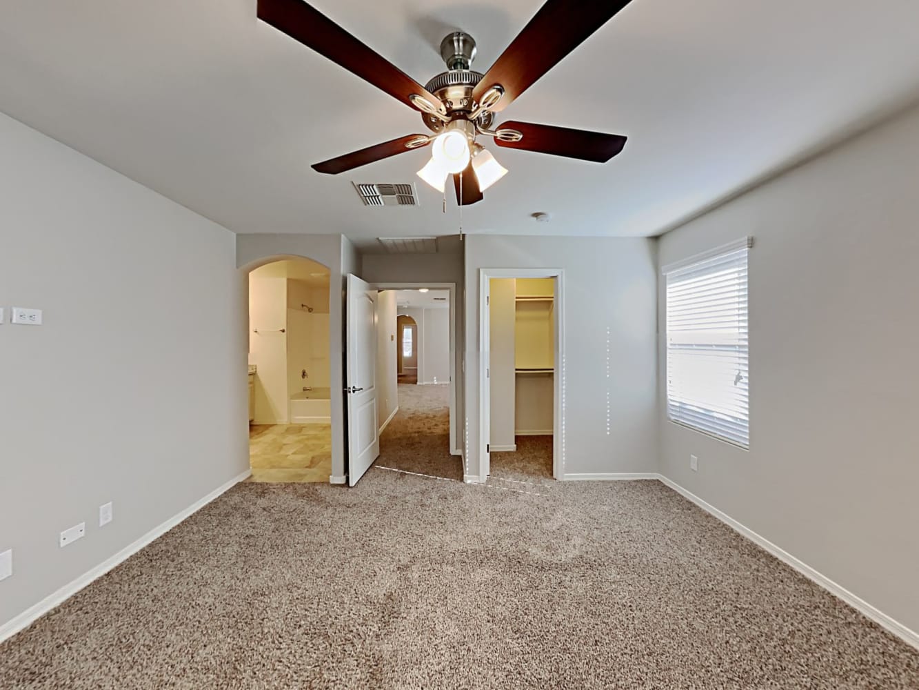 1054 S Agnes Ln, Gilbert photo 9