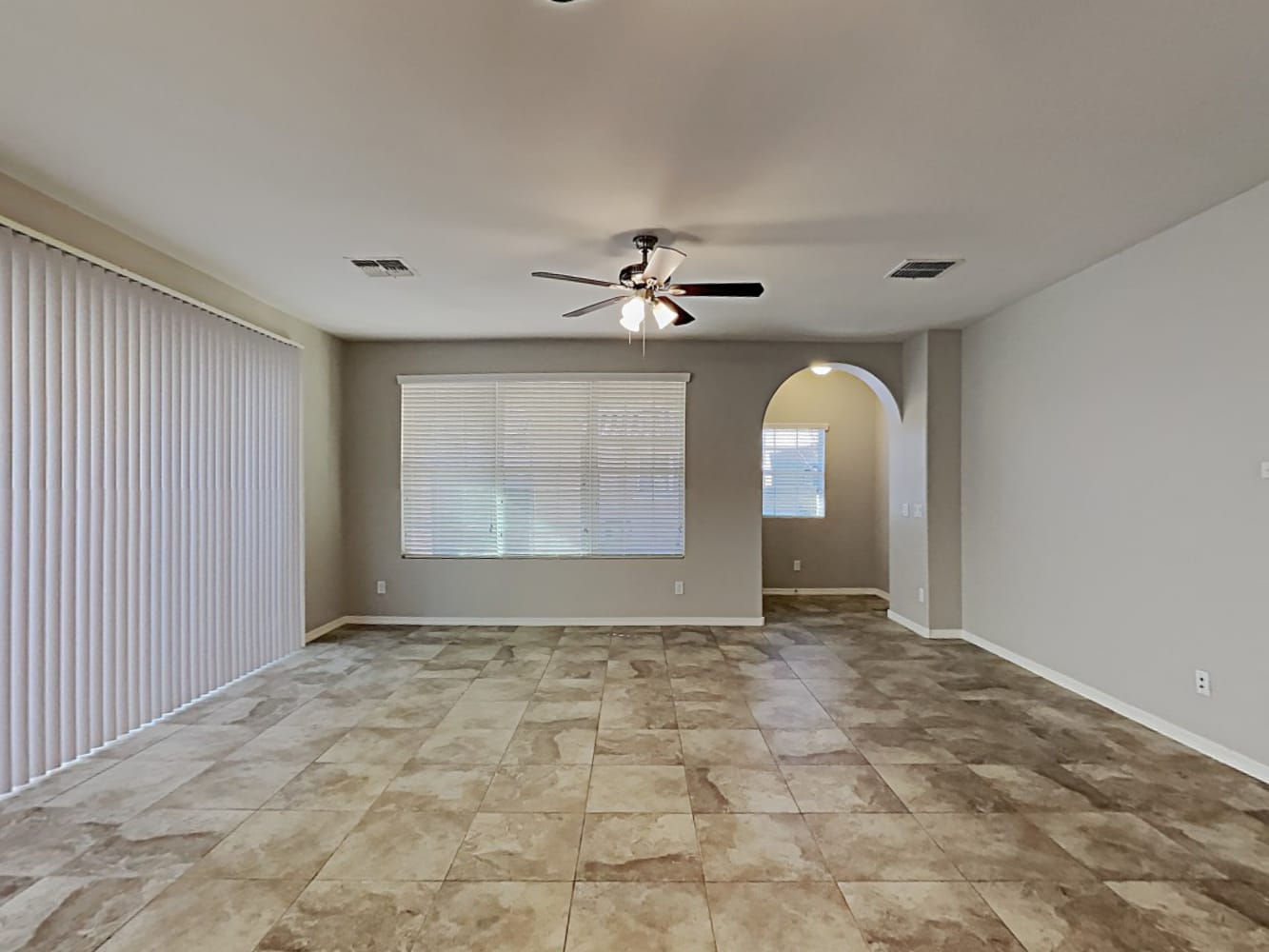 1054 S Agnes Ln, Gilbert photo 4