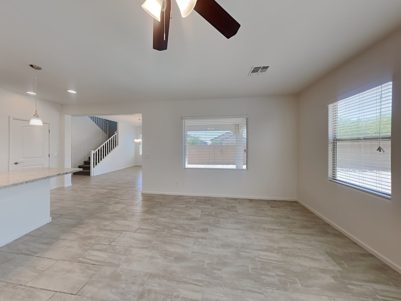 1056 S 200th Ln, Buckeye photo 6