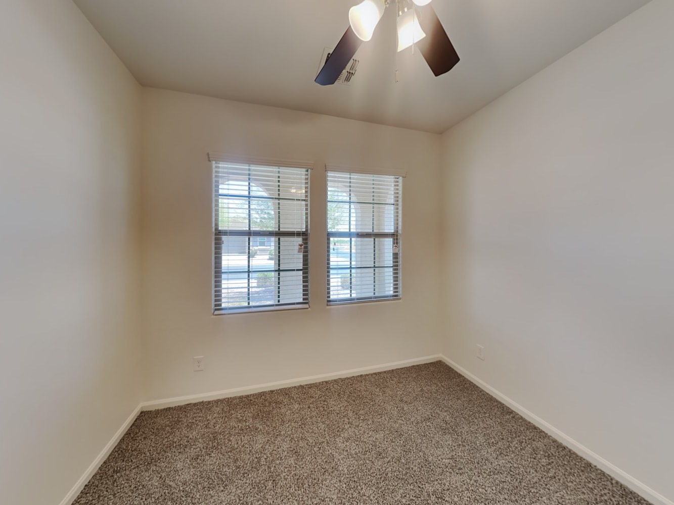 1056 S 200th Ln, Buckeye photo 12