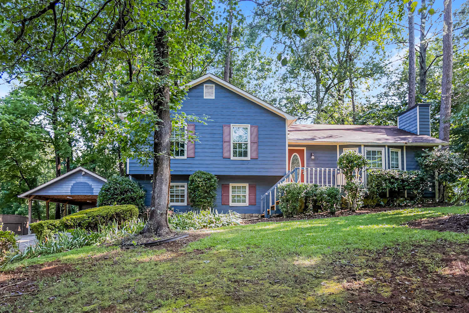 106 Remington Ct, Woodstock photo 1