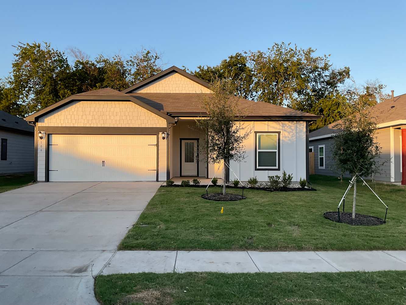 Front of 106 Southgate Drive, Terrell, TX