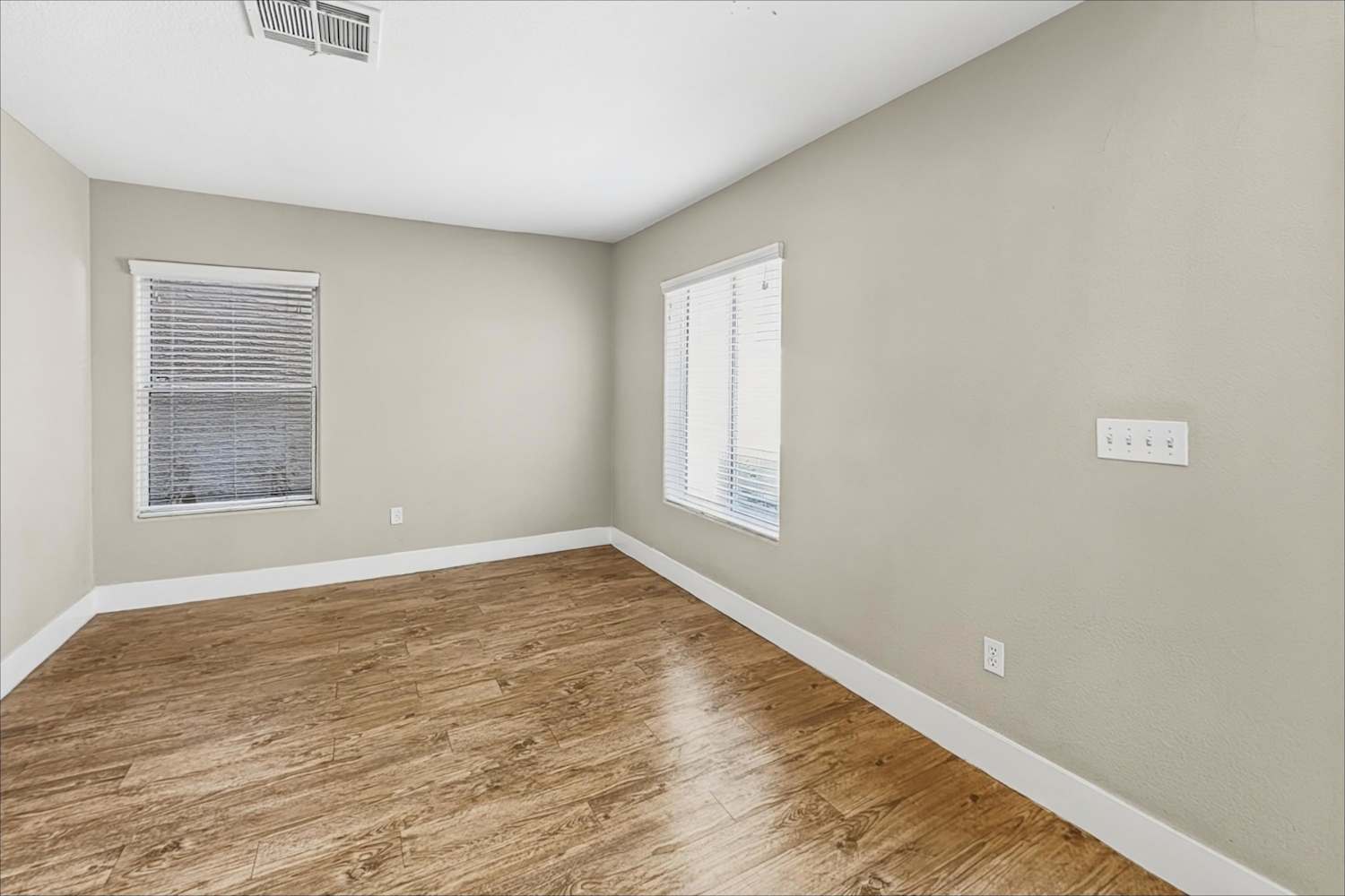 10608 Fassbinder Ct, Las Vegas photo 8