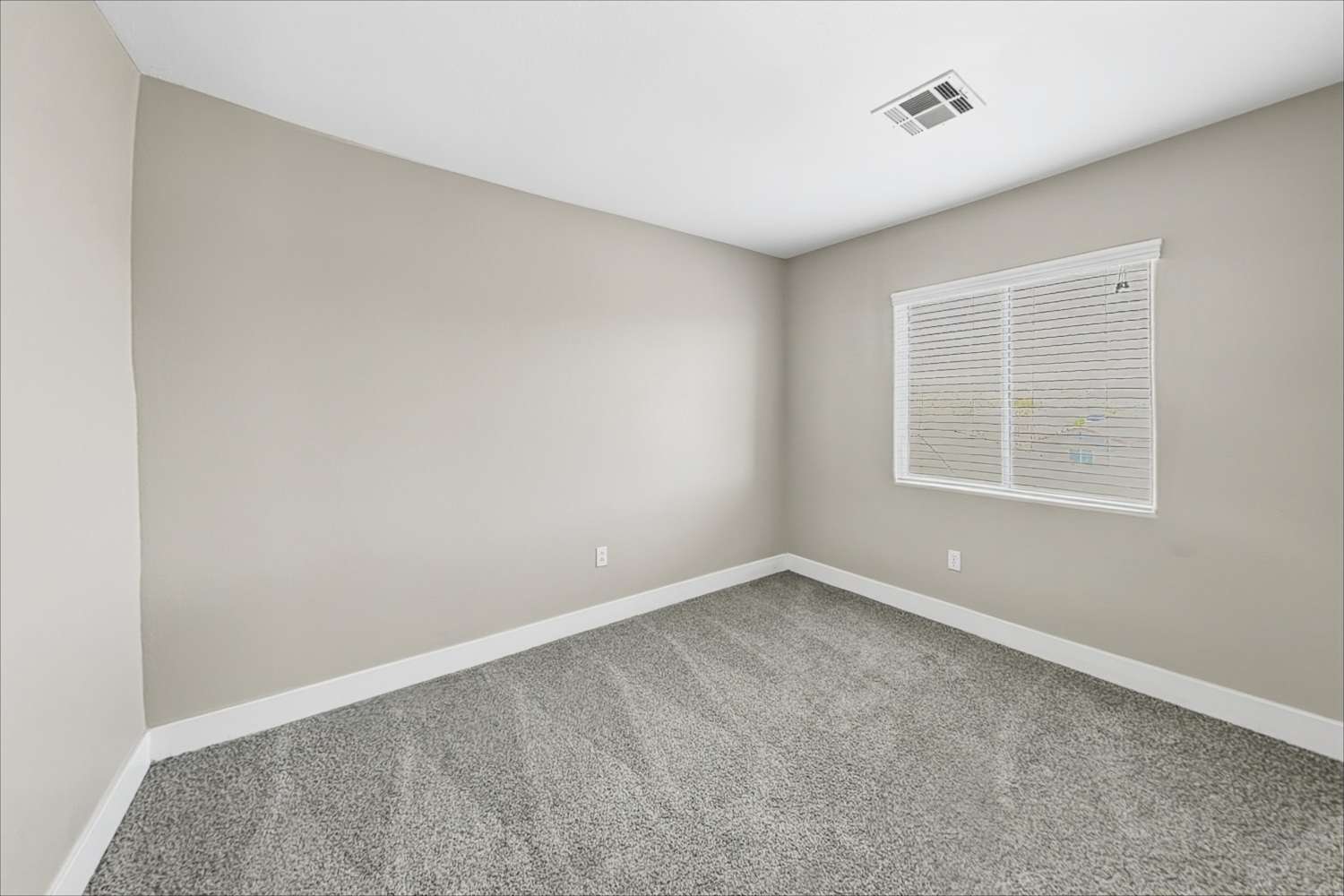 10608 Fassbinder Ct, Las Vegas photo 16