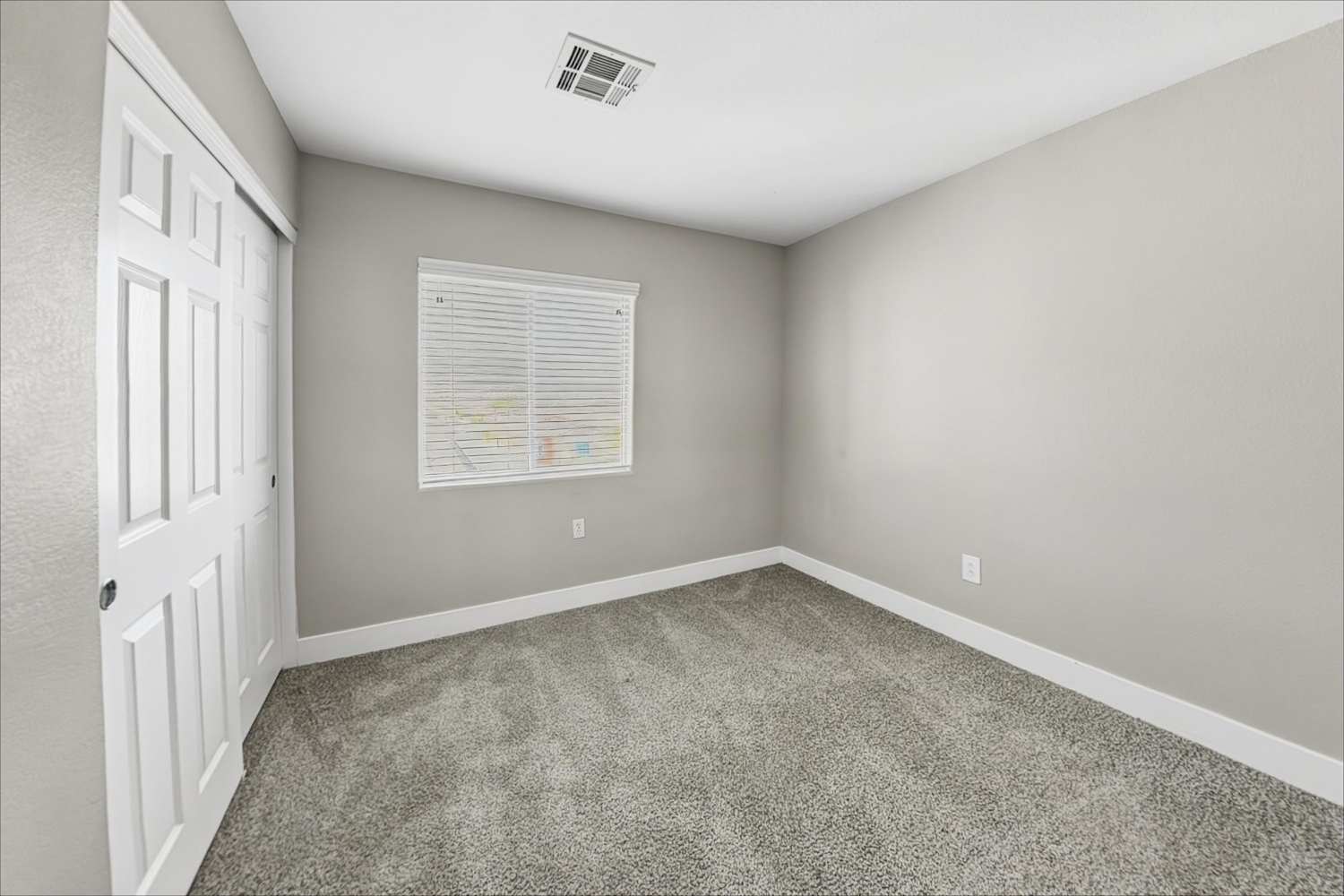10608 Fassbinder Ct, Las Vegas photo 18