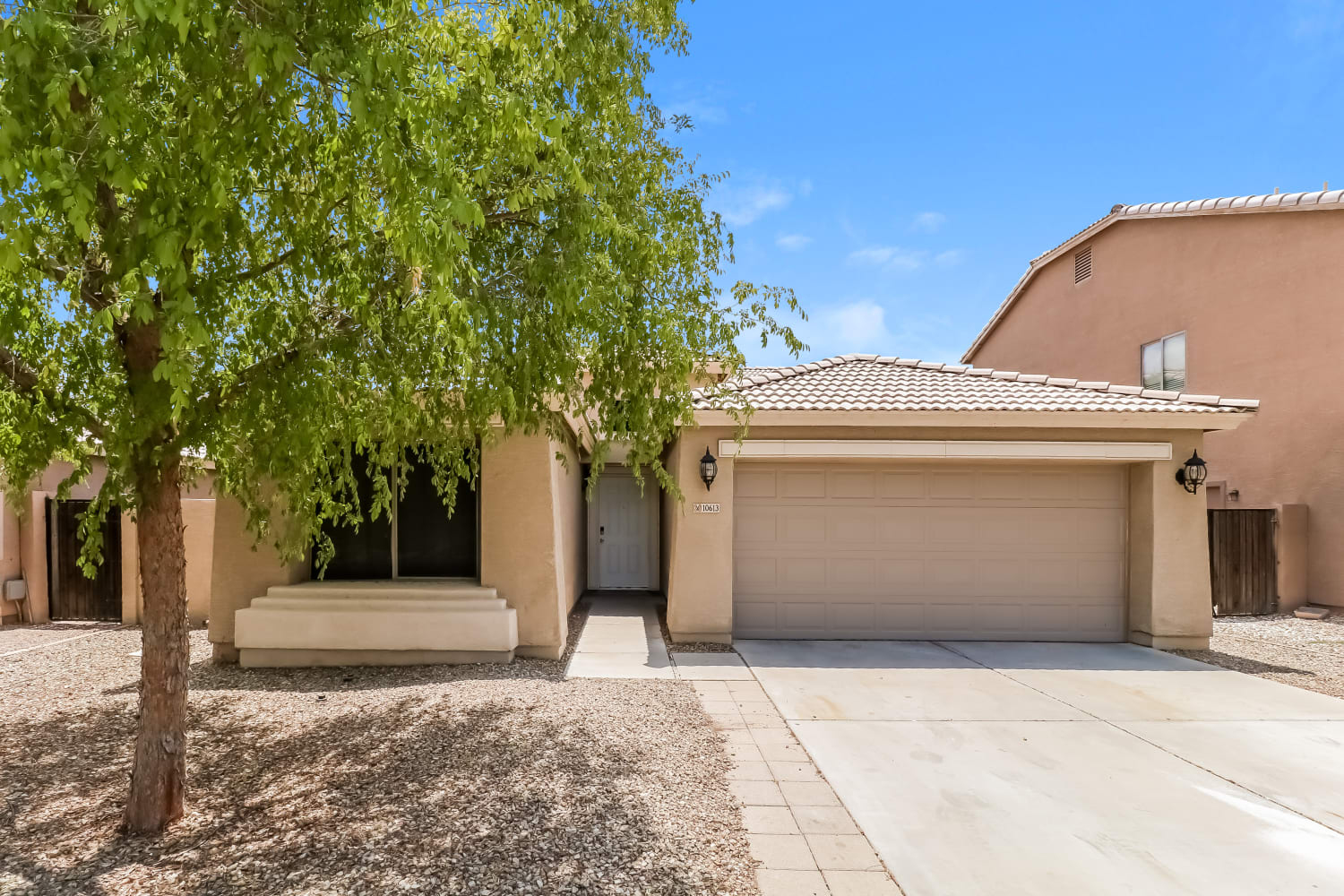 Front of 10613 West La Reata Ave, Avondale, AZ