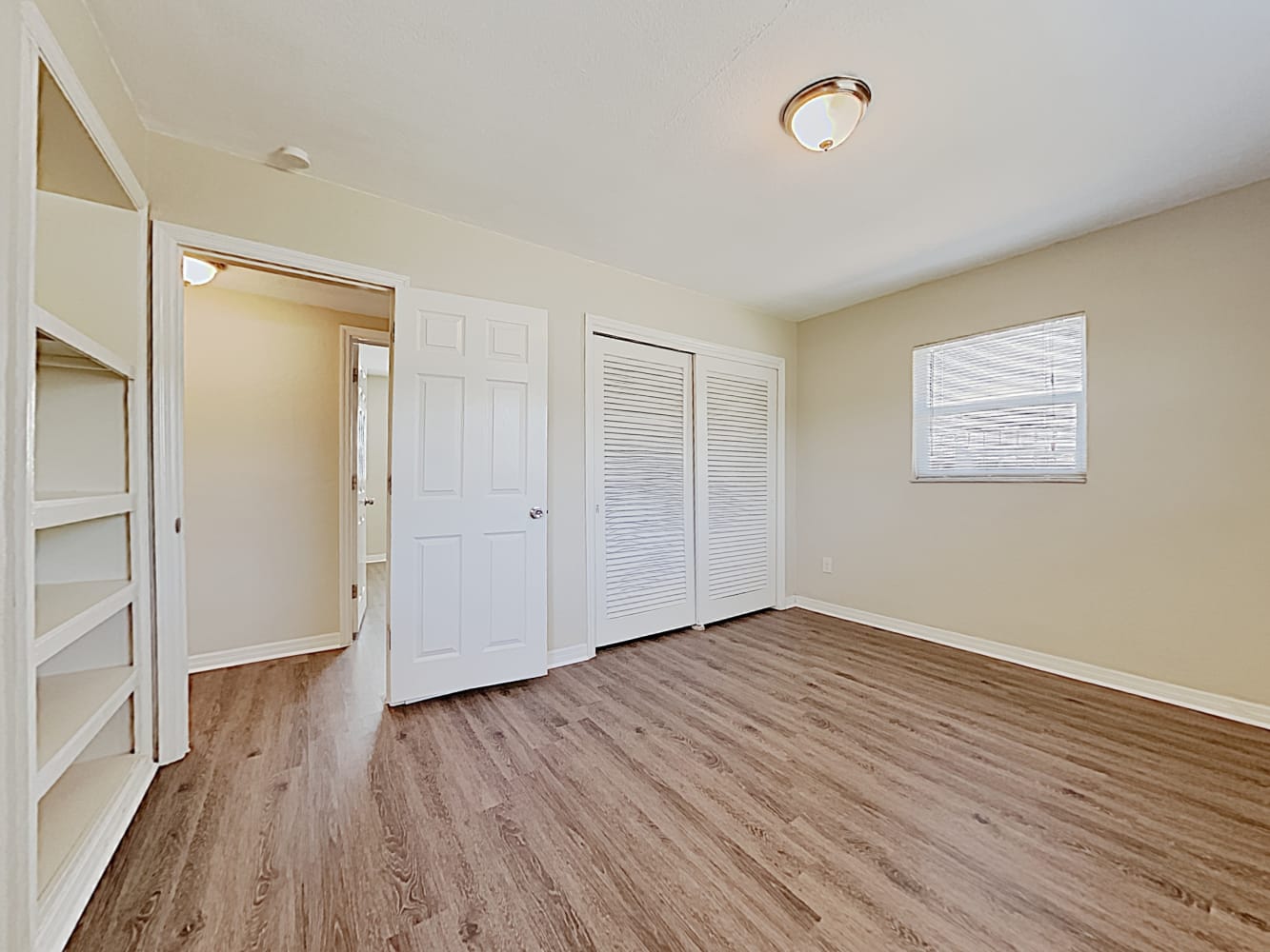1063 Indian Rocks Rd S, Largo photo 9