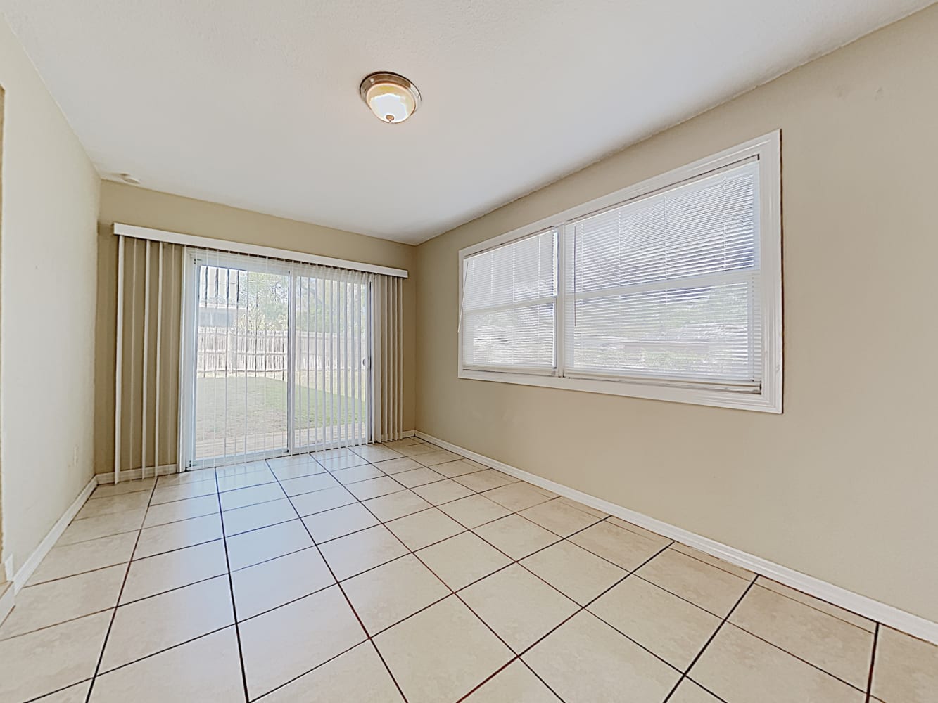 1063 Indian Rocks Rd S, Largo photo 7
