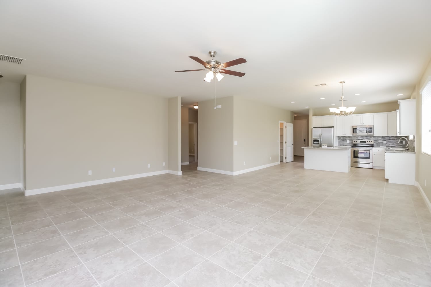 1063 W Brangus Way, San Tan Valley photo 4