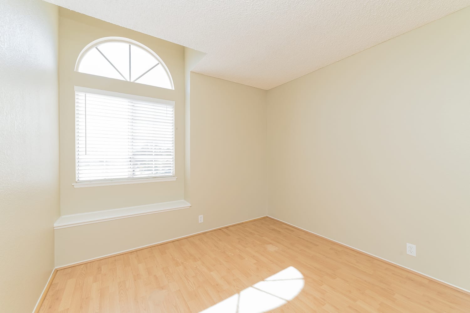 10638 Countryside Dr, Rancho Cucamonga photo 10