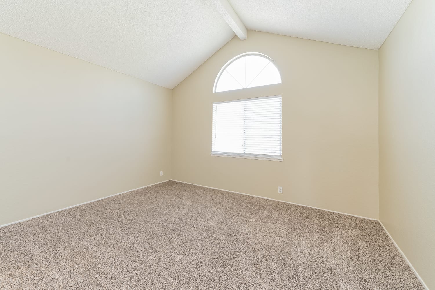10638 Countryside Dr, Rancho Cucamonga photo 13