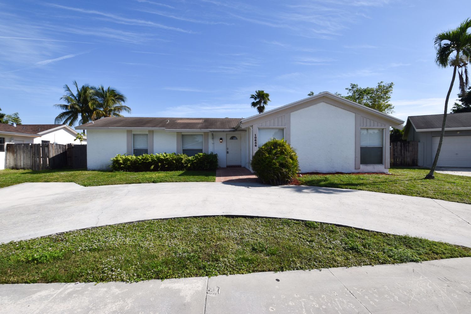 10656 Shady Pond Ln, Boca Raton photo 1