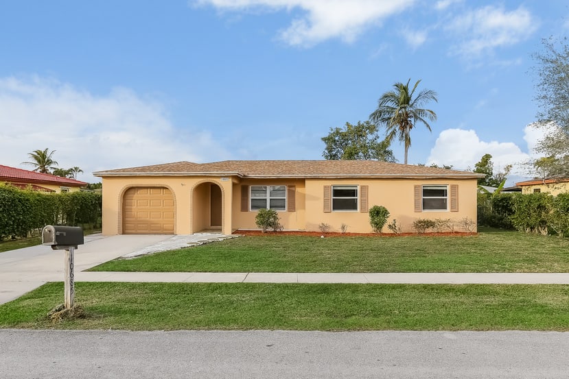 Front of 10685 Ember St, Boca Raton, FL