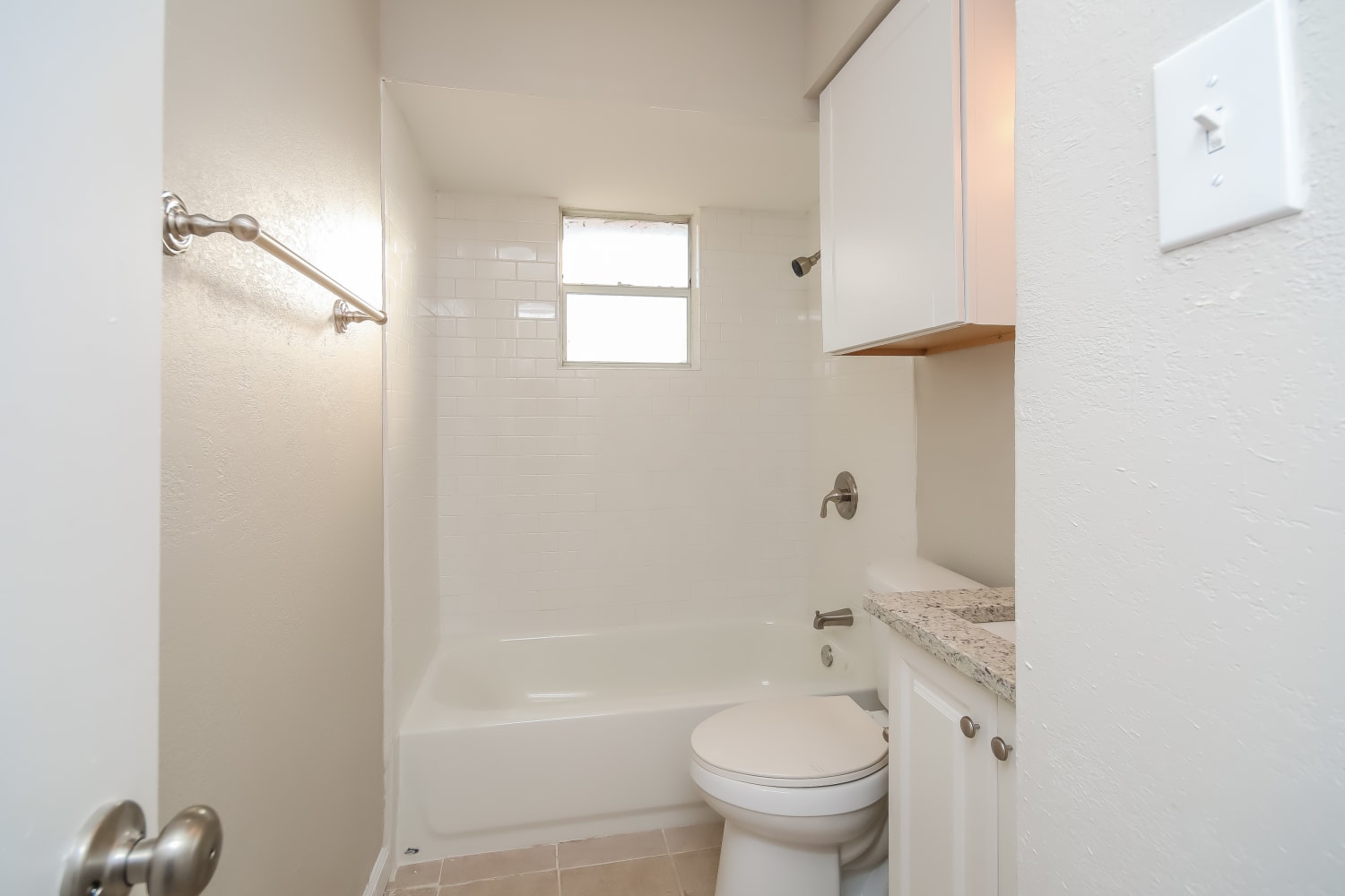 107 Lincoln, Terrell photo 13