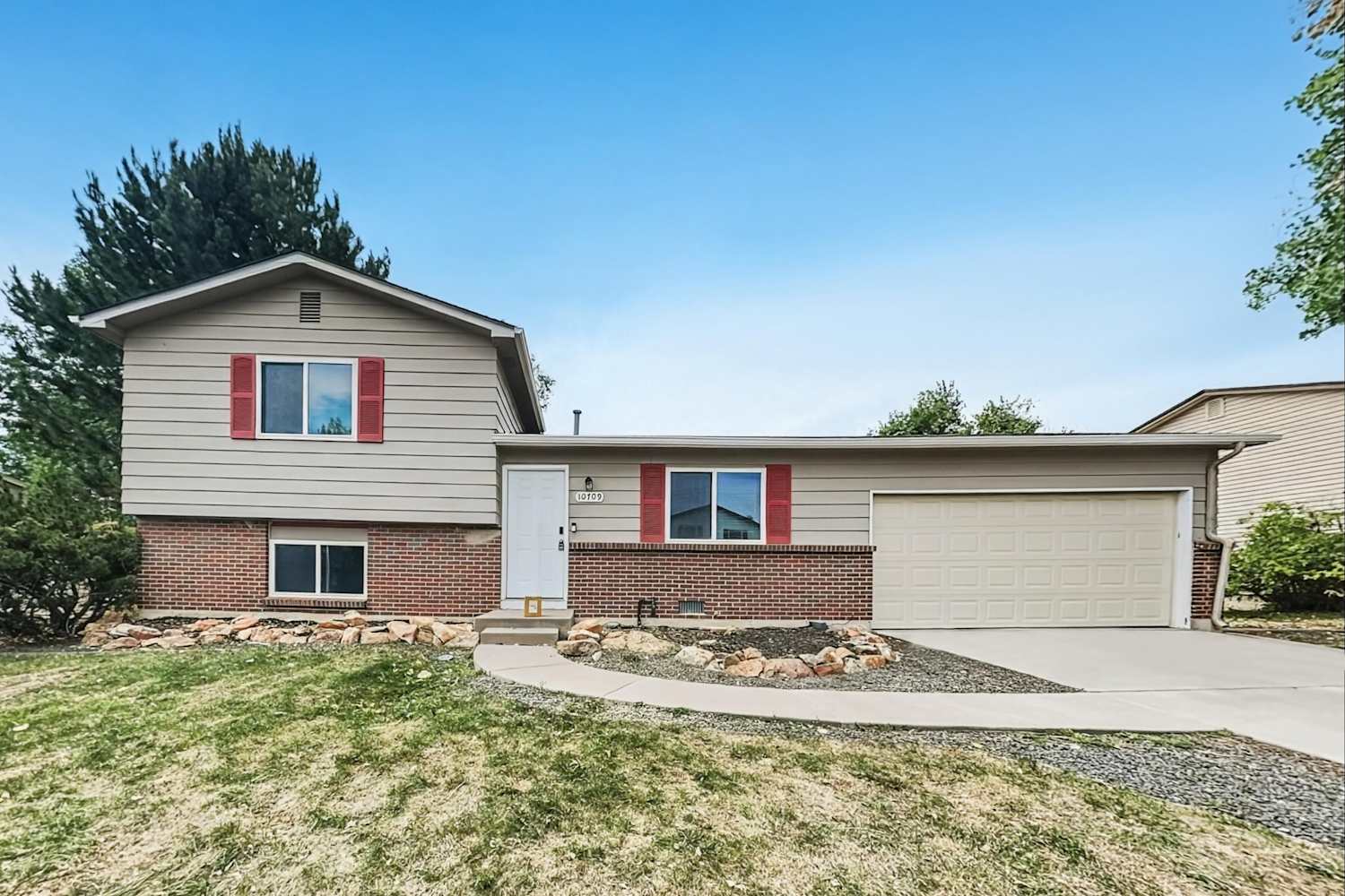 10709 Owens St, Westminster photo 1