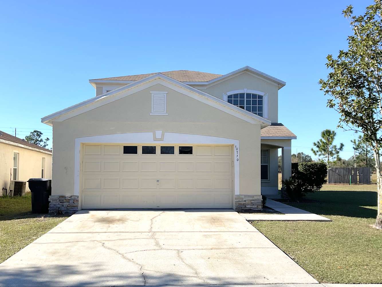 10710 Navigation Dr, Riverview photo 1