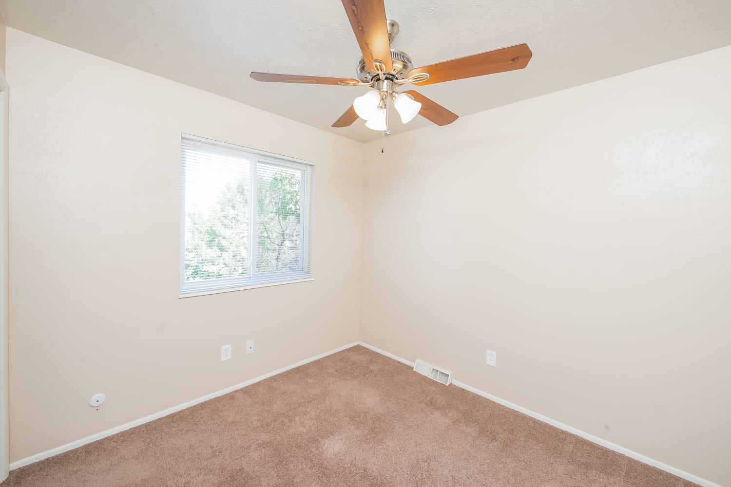 10744 Moore Cir, Westminster photo 11