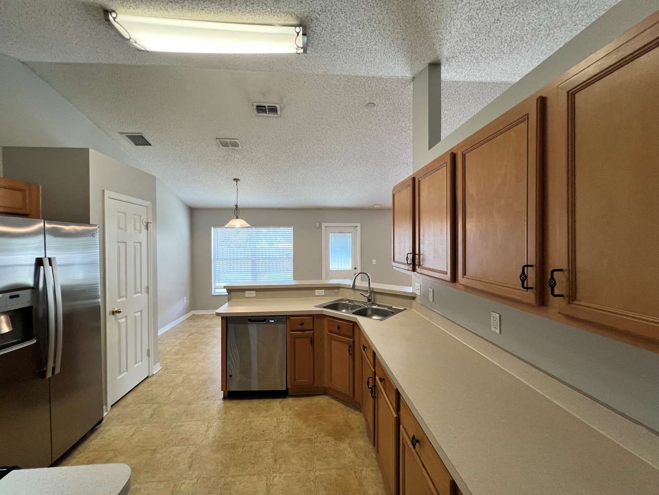 1080 SW McCoy Ave, Port Saint Lucie photo 9