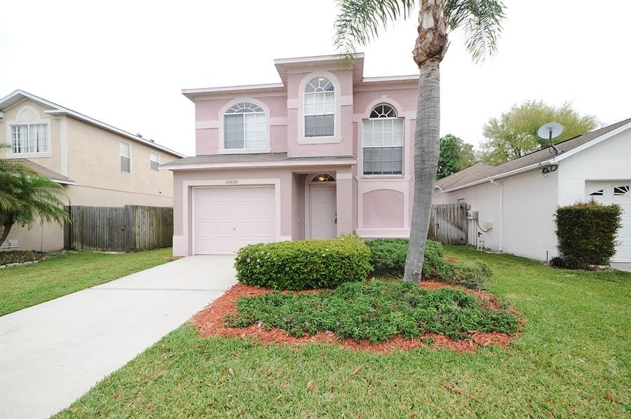 Front of 10808 Wrigley Ct, Riverview, FL