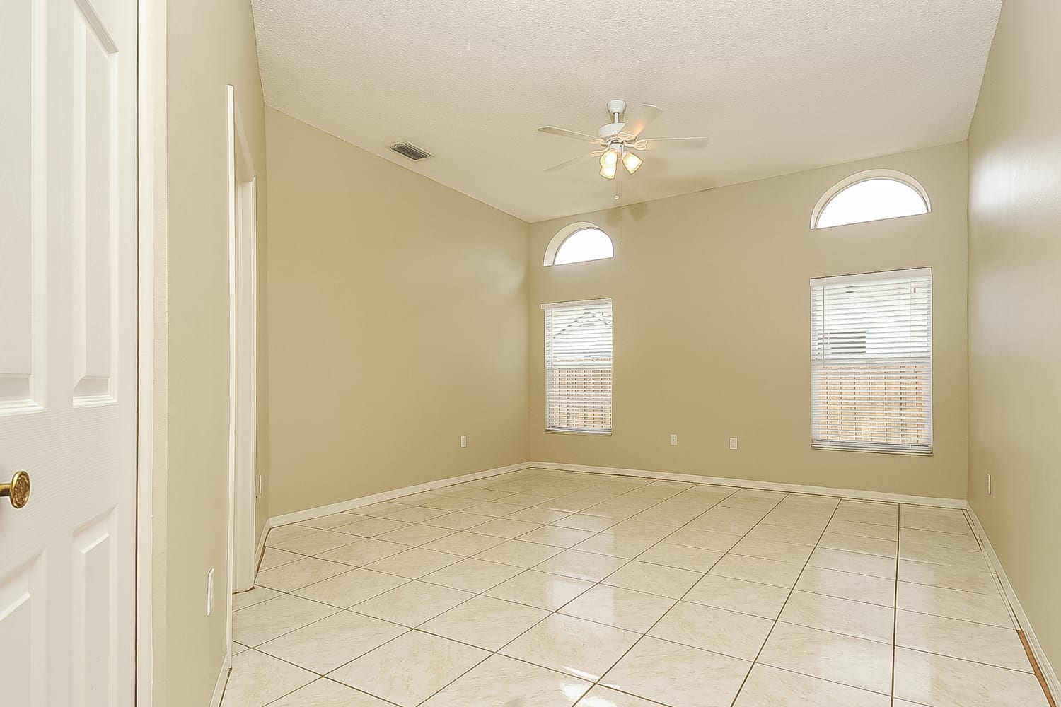 10819 Capstan Lake Dr, Riverview photo 10