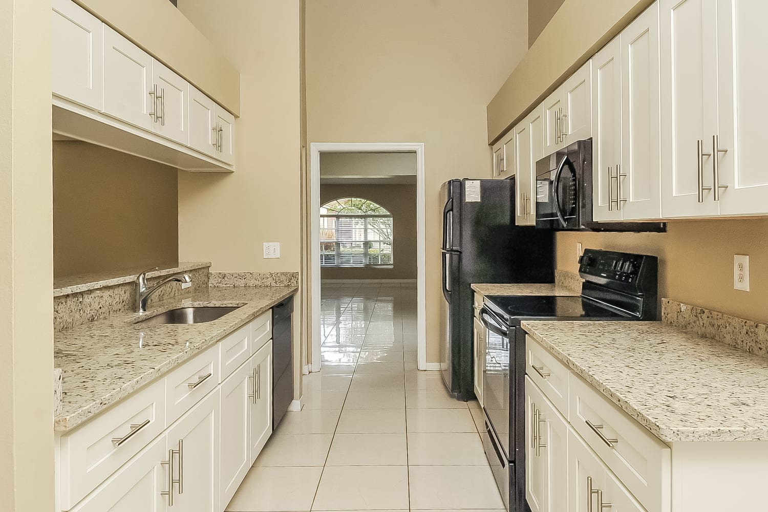 10819 Capstan Lake Dr, Riverview photo 8