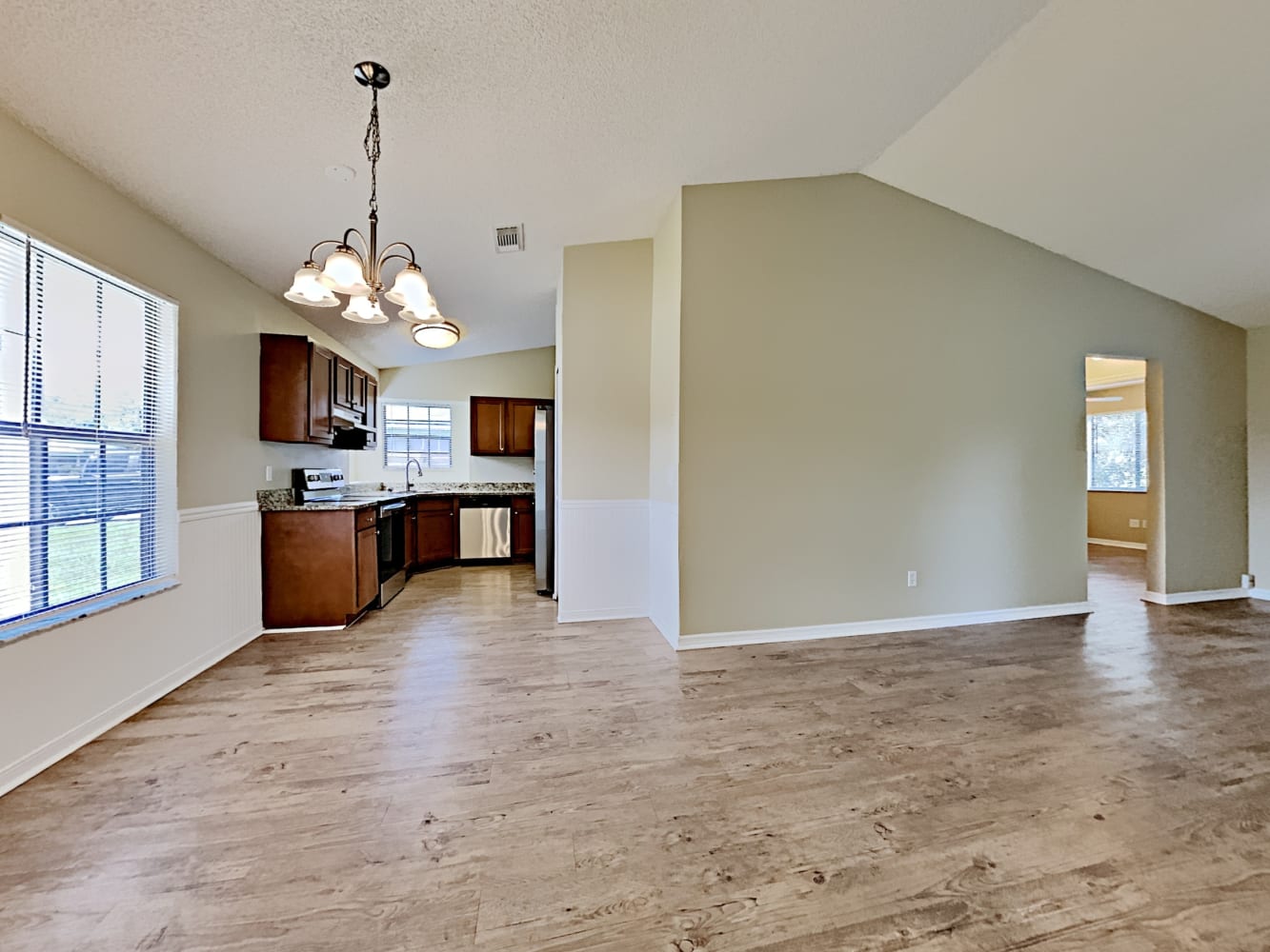 1082 Leeward Dr, Deltona photo 5