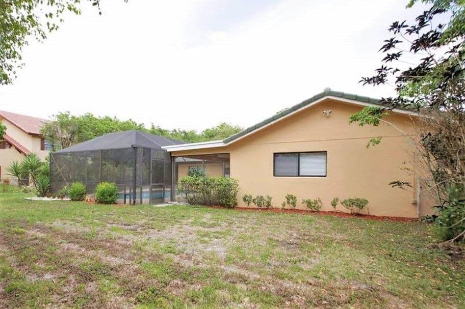 10821 NW 33rd St, Coral Springs photo 16