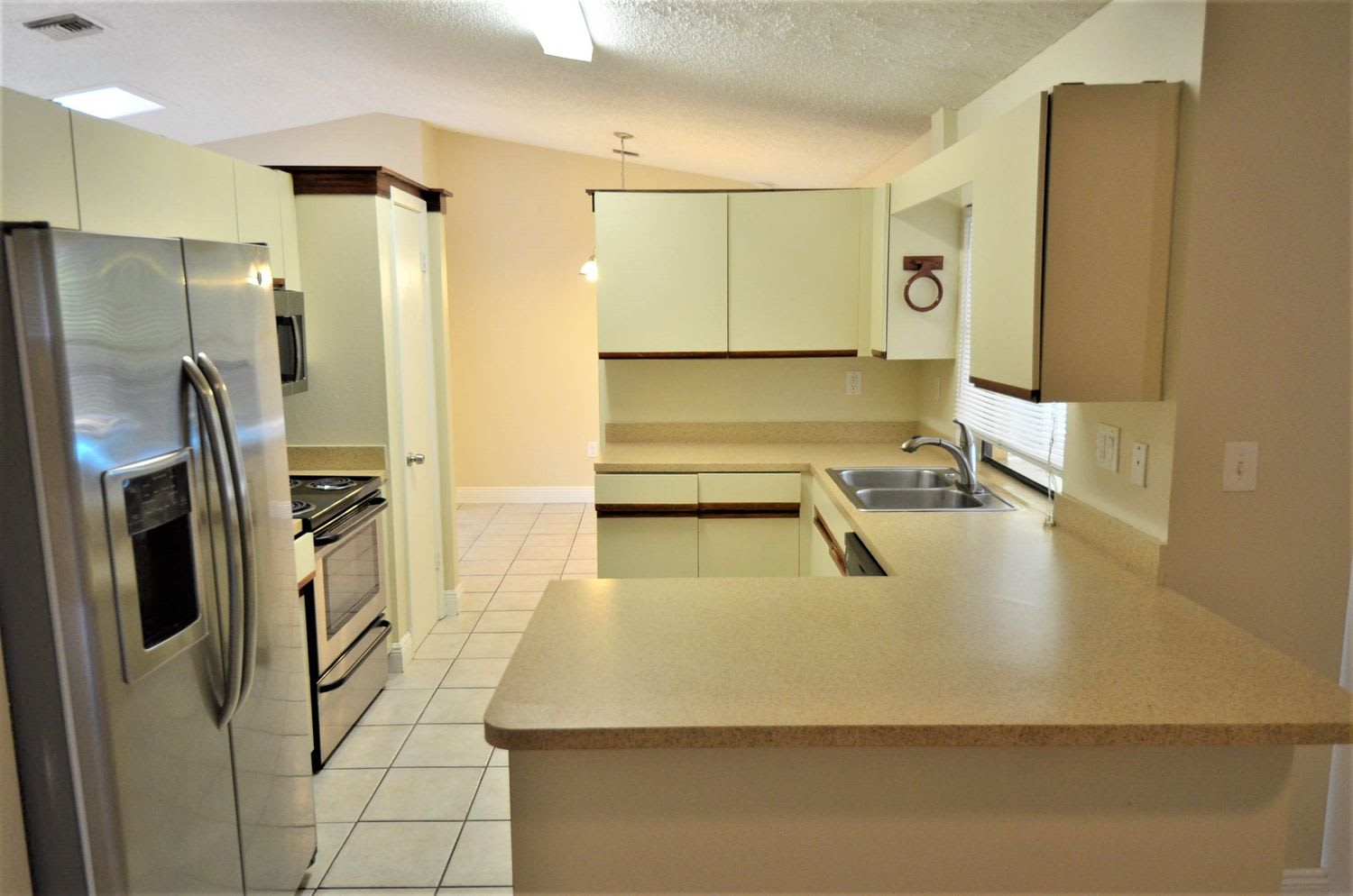 10821 NW 33rd St, Coral Springs photo 6