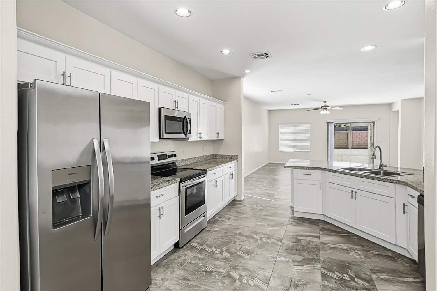 10821 W Madison St, Avondale photo 9