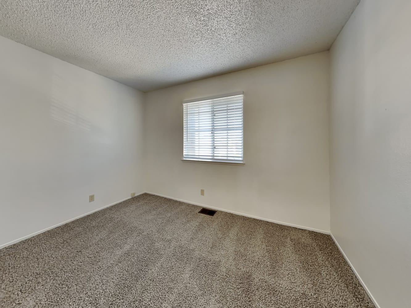 1084 Armsby Way, Suisun City photo 16