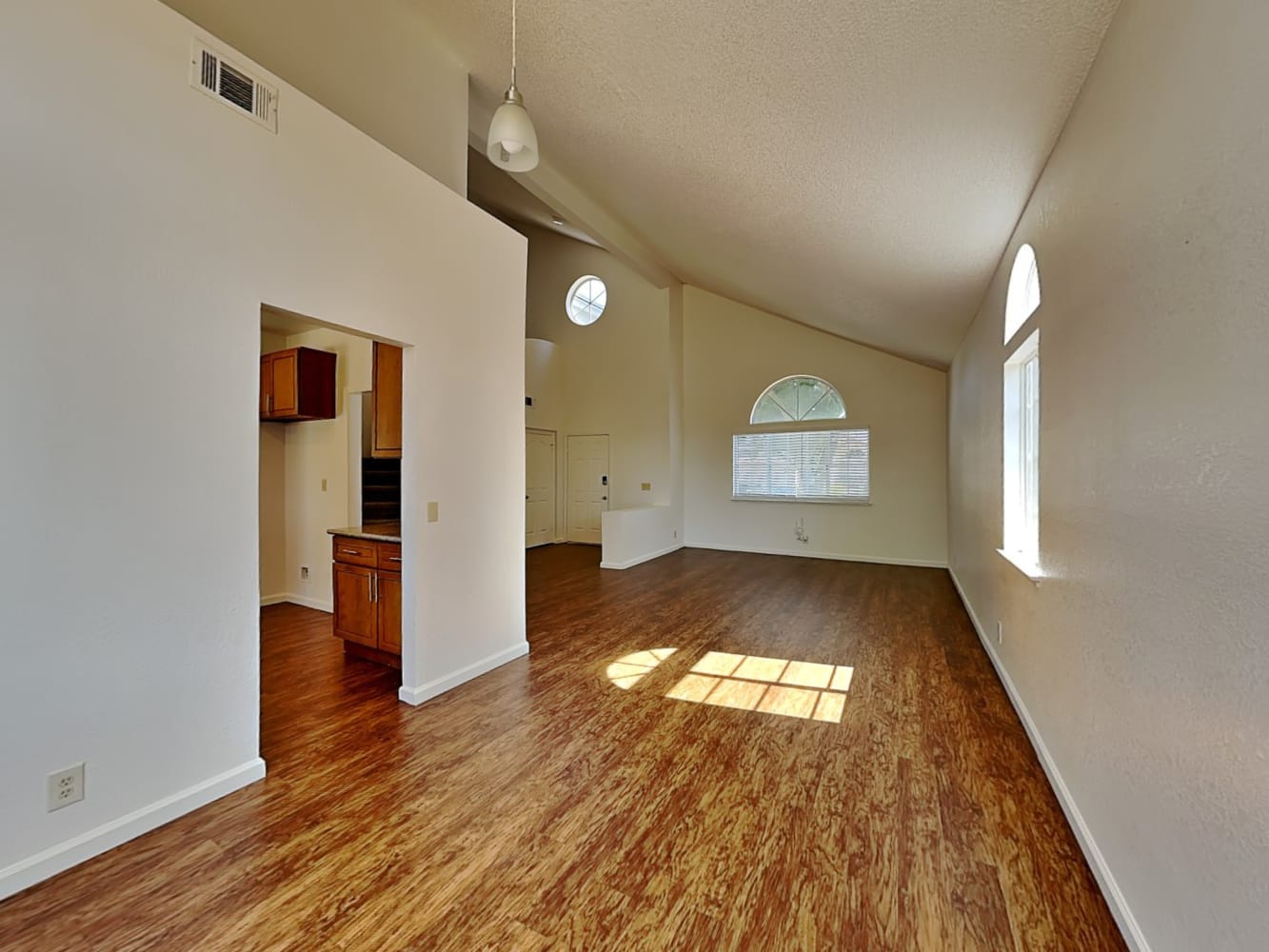 1084 Armsby Way, Suisun City photo 7