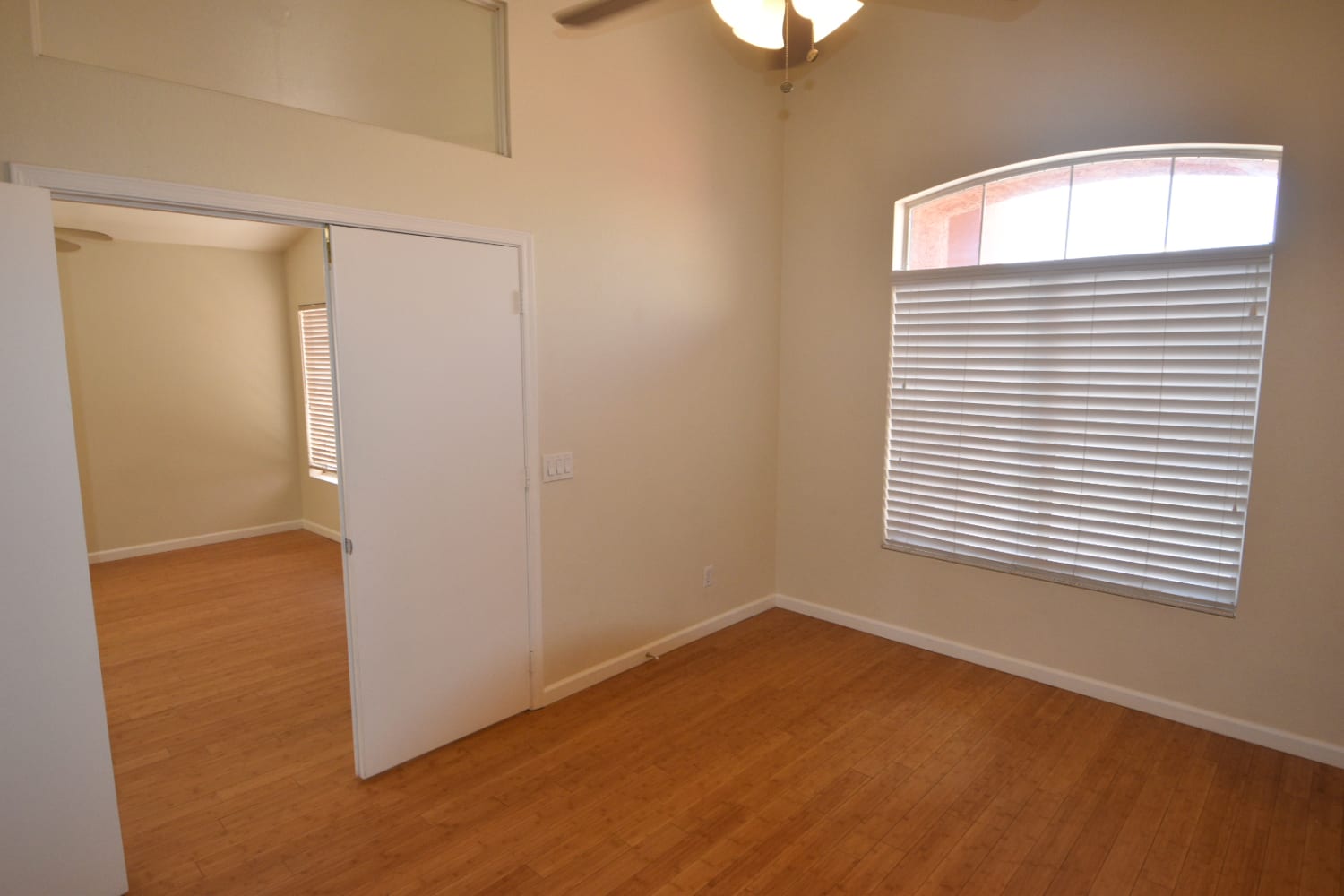 10886 W Loma Ln, Peoria photo 11