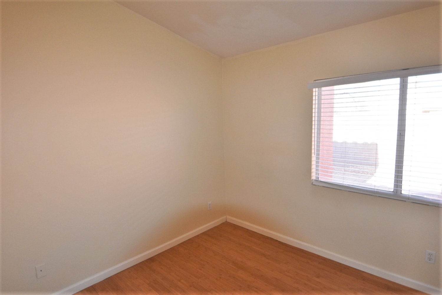 10886 W Loma Ln, Peoria photo 13