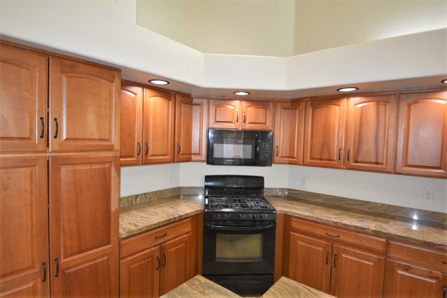 10886 W Loma Ln, Peoria photo 6