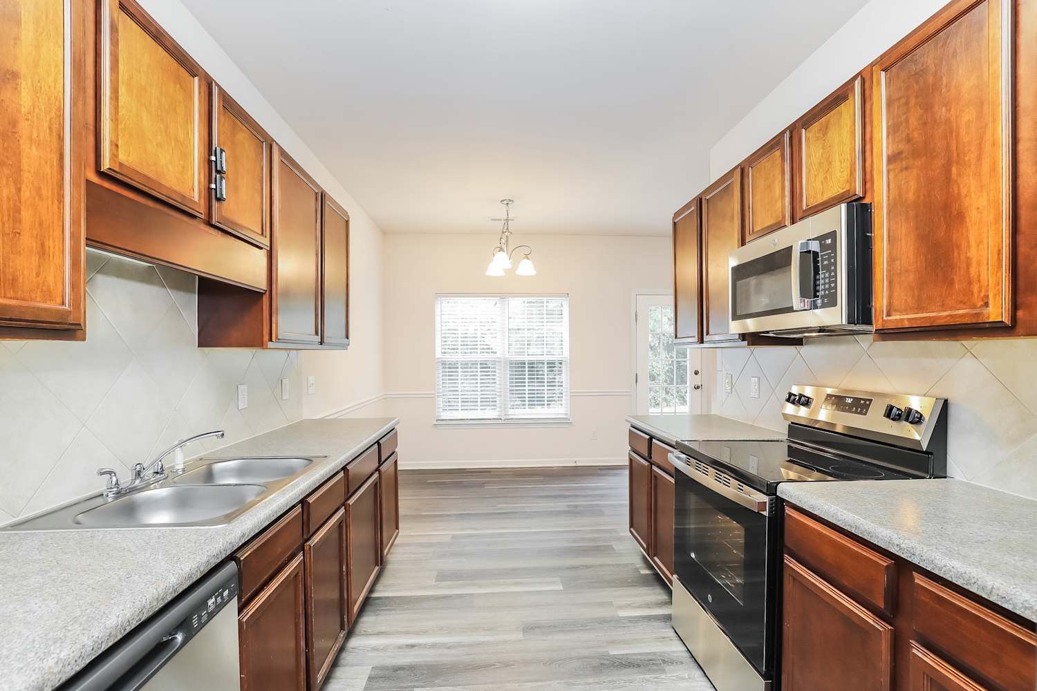 109 Brookbank Ct, Trinity photo 8