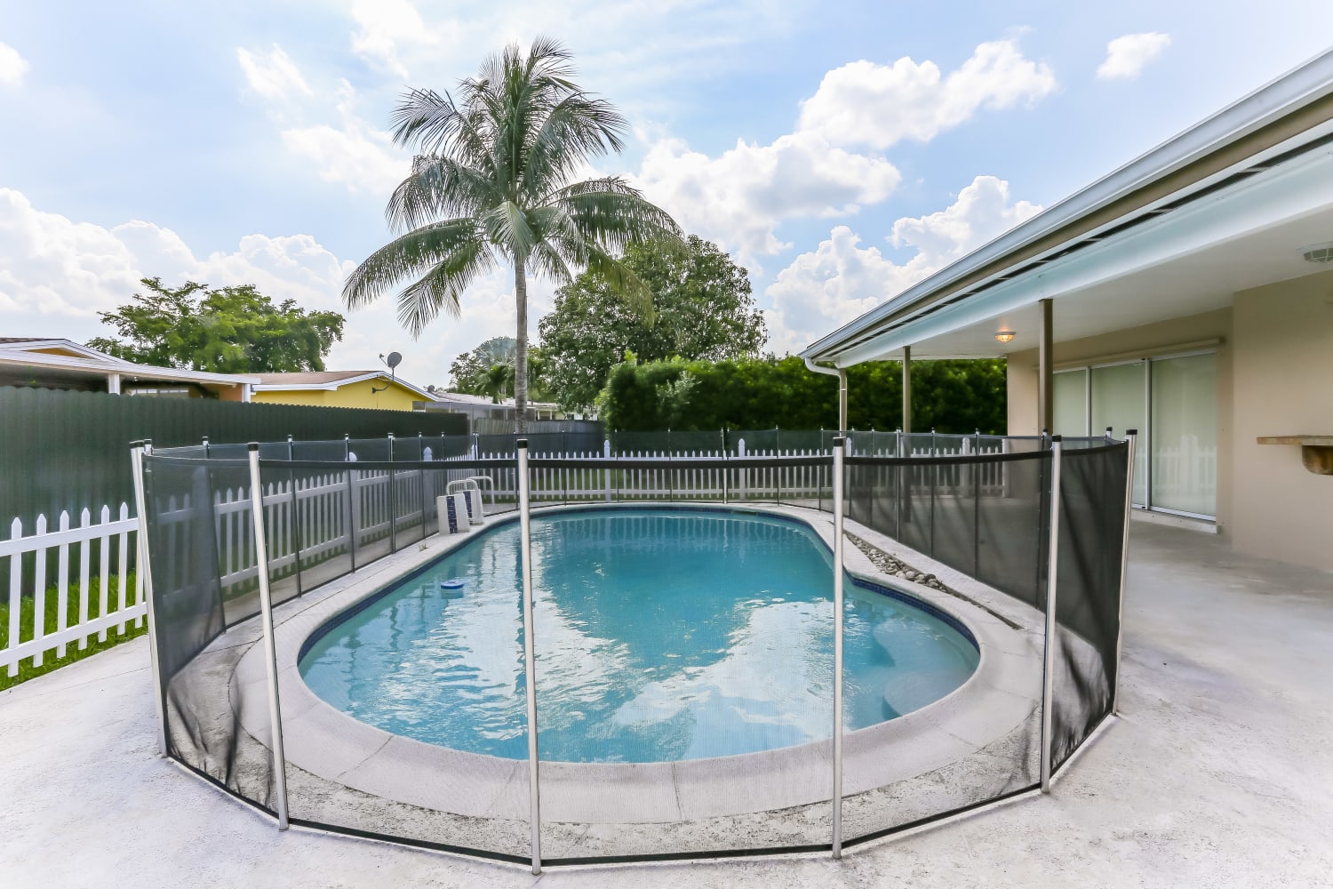 10900 NW 19th St, Pembroke Pines photo 9